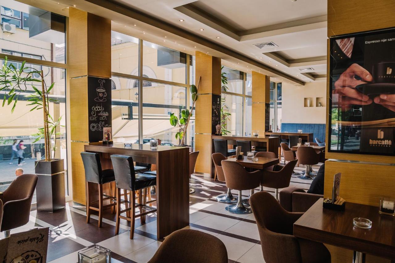 Hotel Vojvodina Zrenjanin Esterno foto