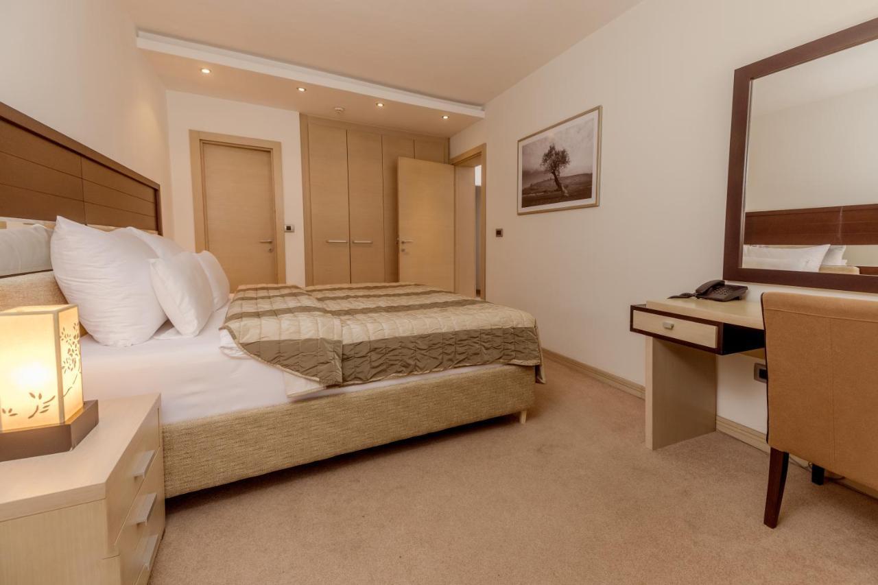 Hotel Vojvodina Zrenjanin Esterno foto