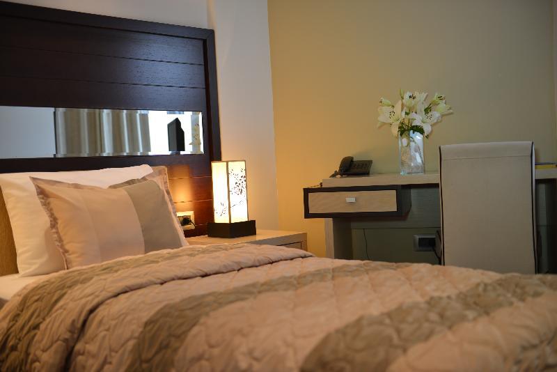 Hotel Vojvodina Zrenjanin Esterno foto