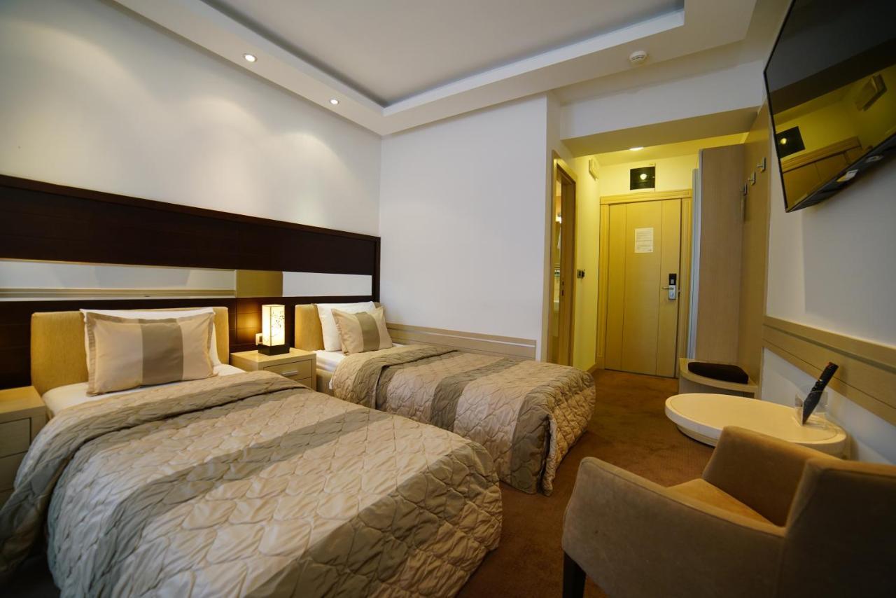 Hotel Vojvodina Zrenjanin Esterno foto